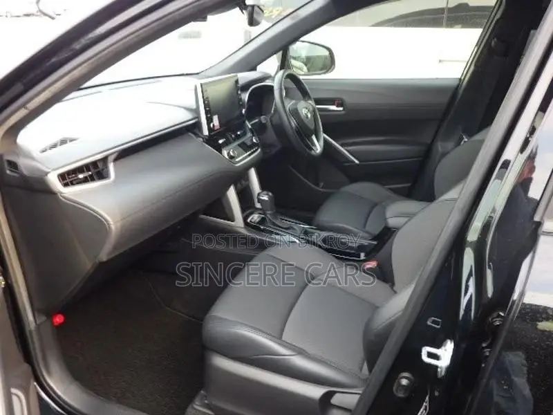 Toyota Corolla Cross Z PKG HARDTOP 2022