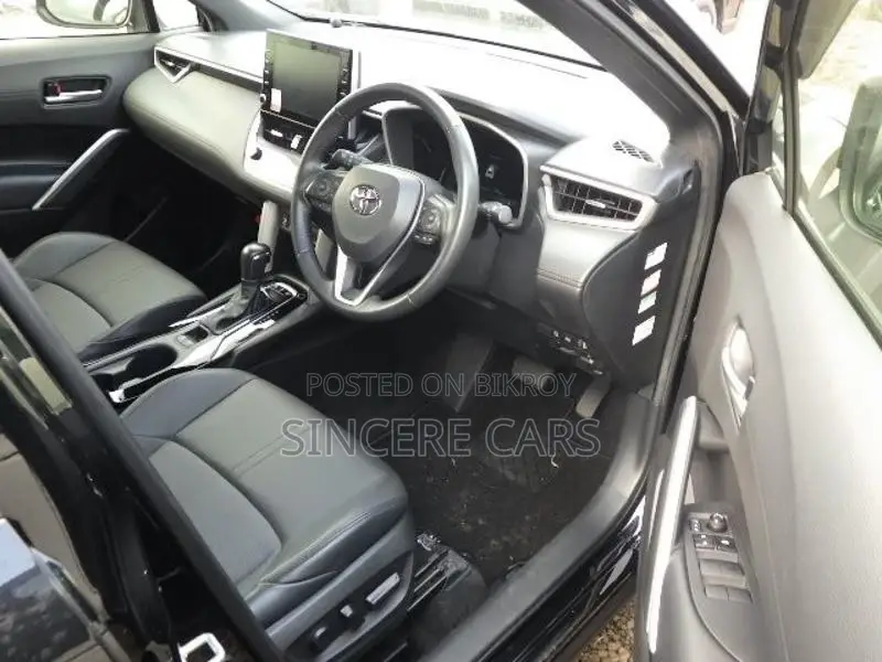 Toyota Corolla Cross Z PKG HARDTOP 2022