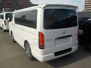 Toyota Hiace Super GL Dark Prime 2020