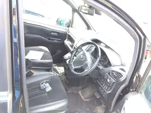 Toyota Esquire GI PREMIUM NON-HV 4P 2020