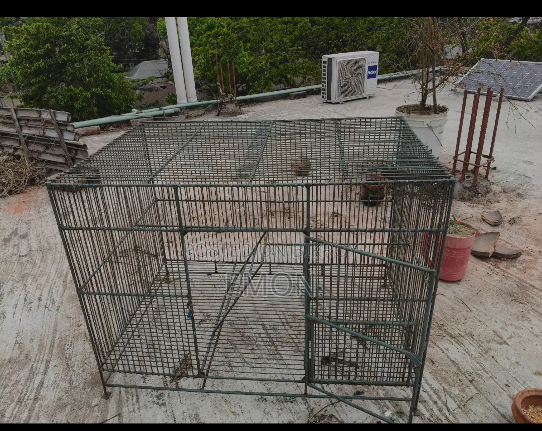 বড় সাইজের খাচা রড দিয়ে বানানো