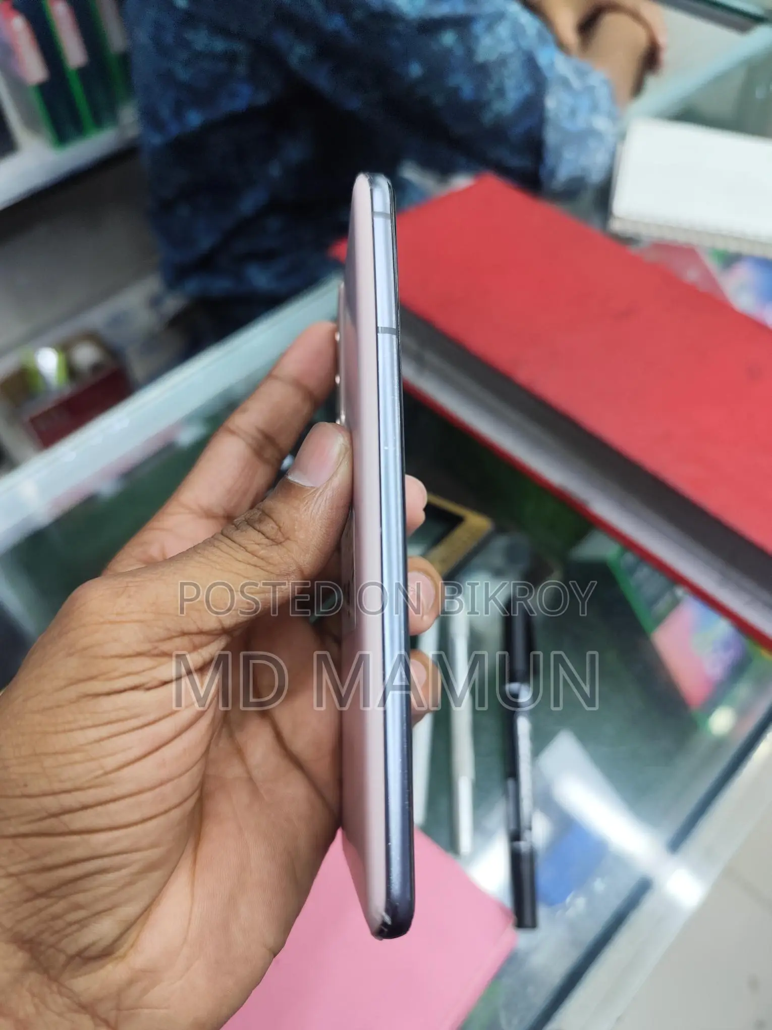Samsung Galaxy S21 (8/128) (Used)