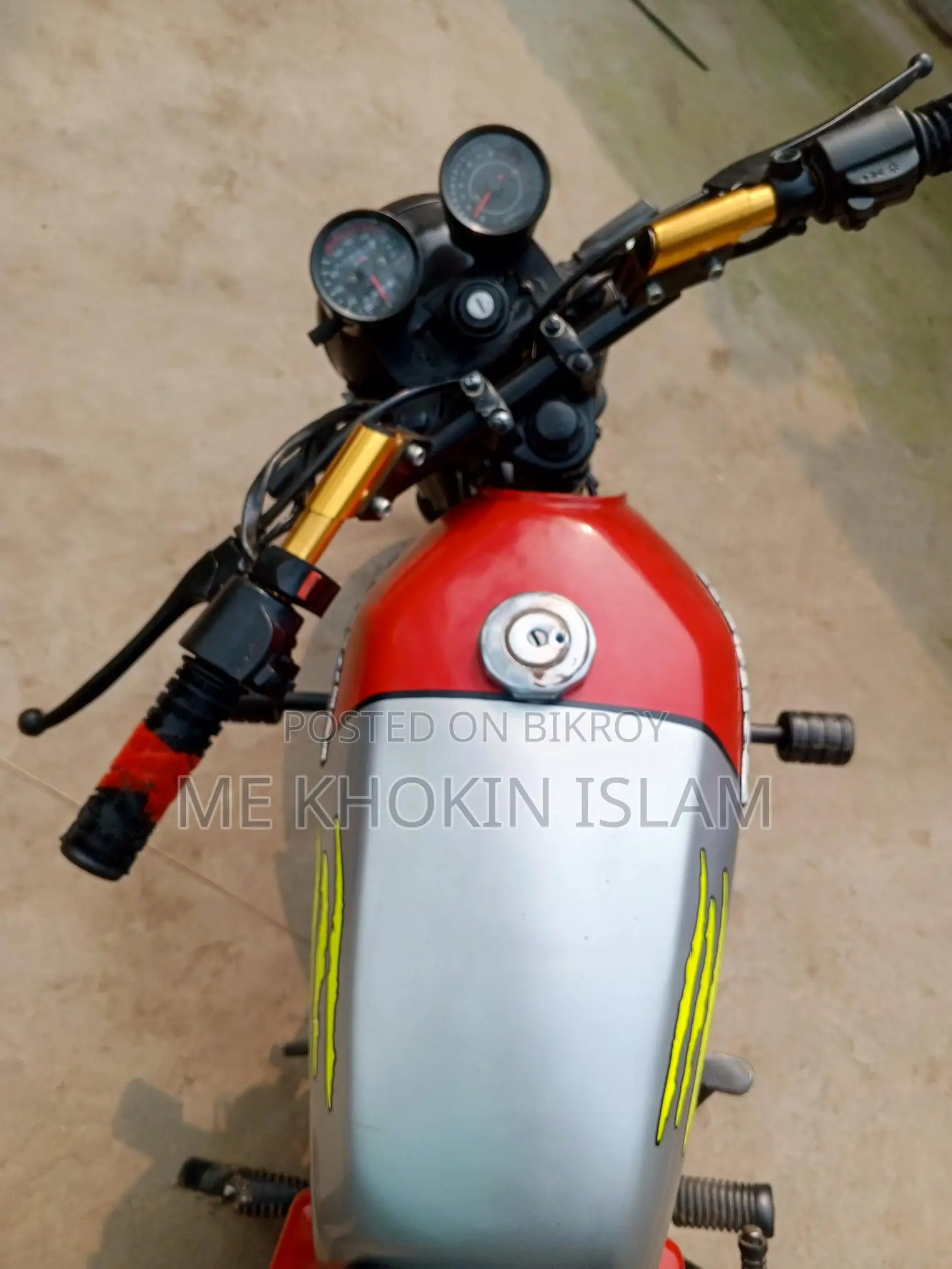 Honda CG125 . 1976