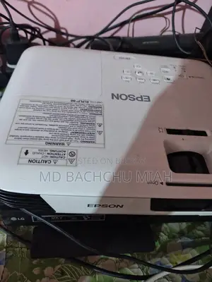 প্রজেক্টর