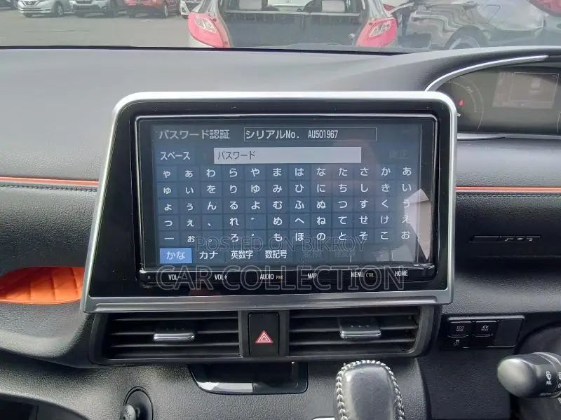 Toyota Sienta G-CUERO 2022