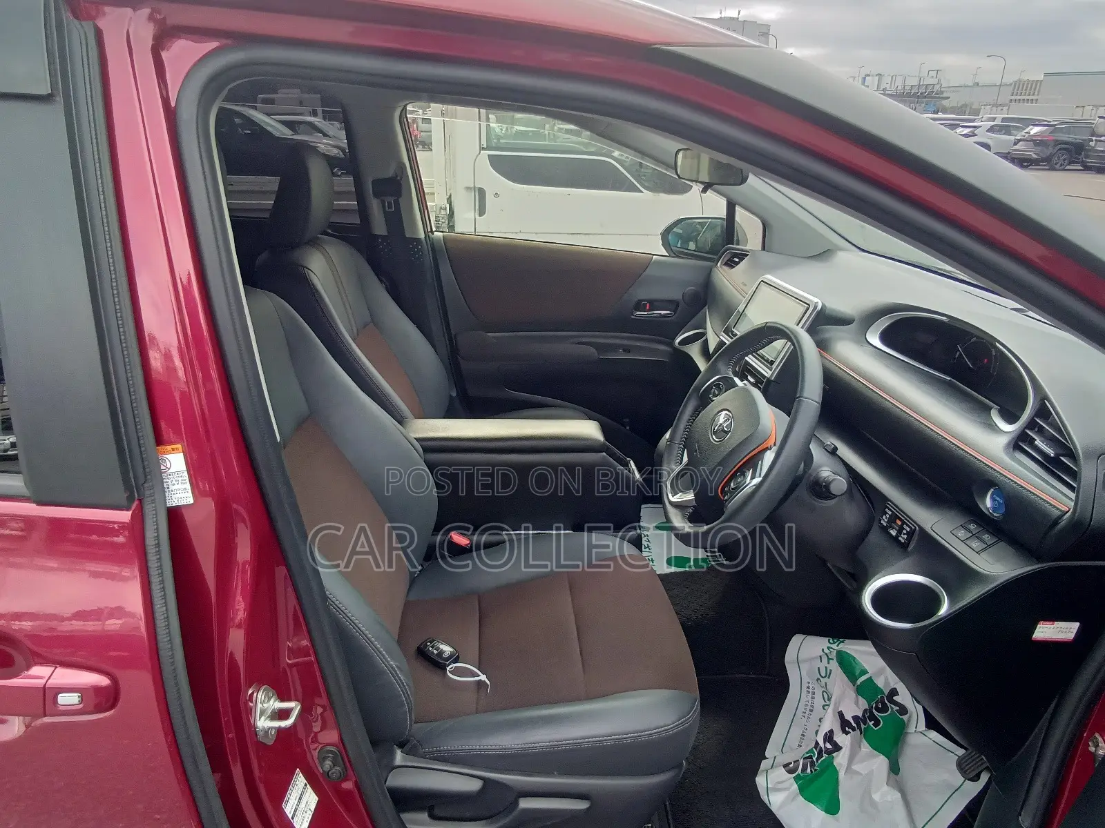 Toyota Sienta G-CUERO 2022