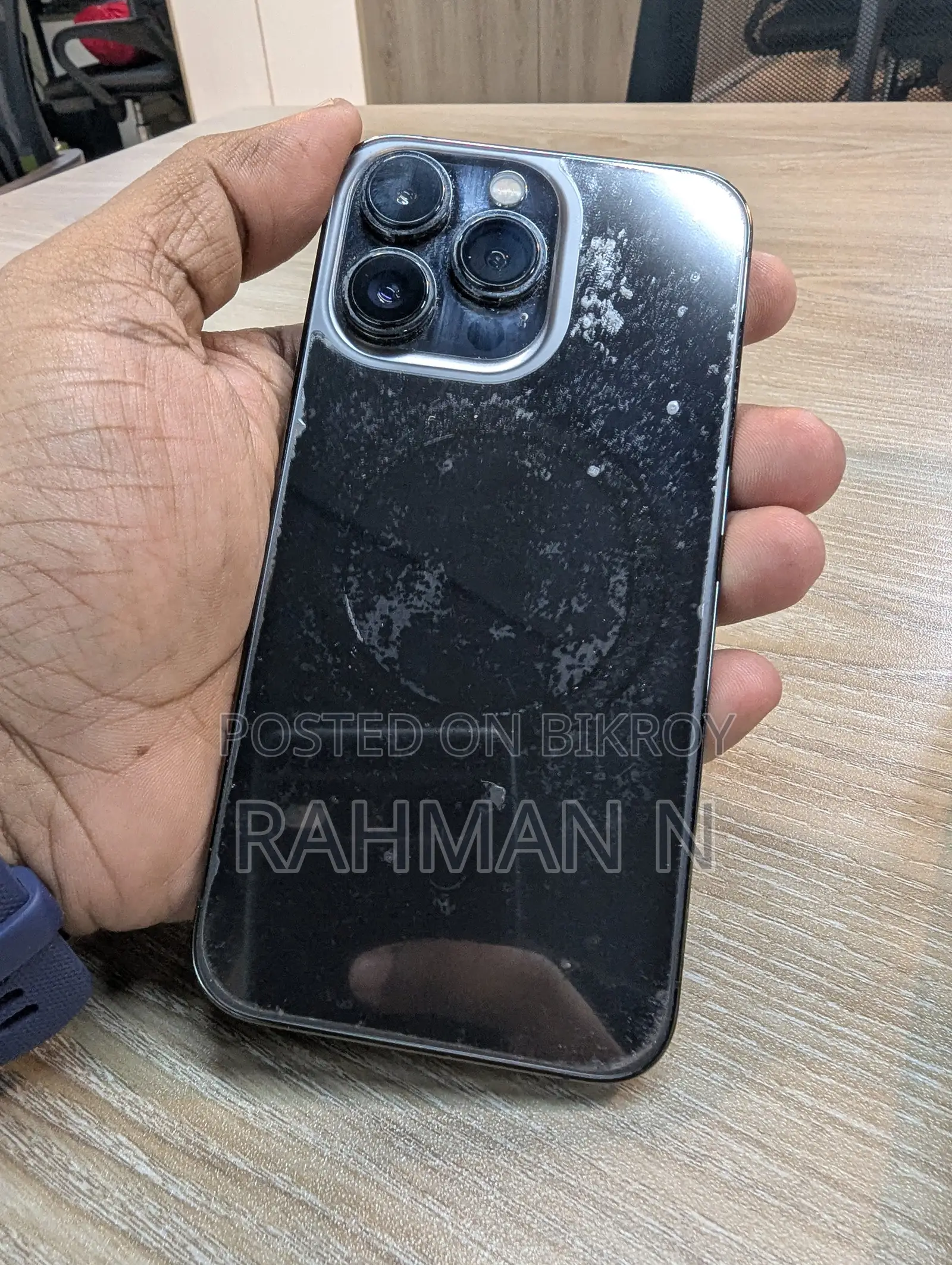 Apple iPhone 13 Pro . (Used)