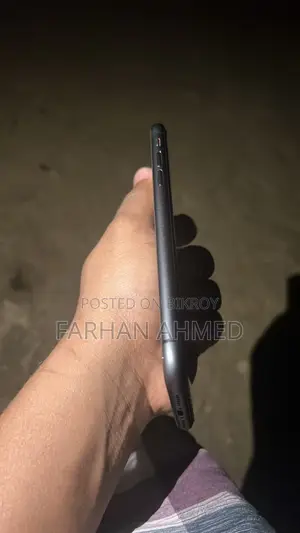 Apple iPhone 11 (Used)