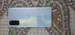 Samsung Galaxy S20 . (Used)
