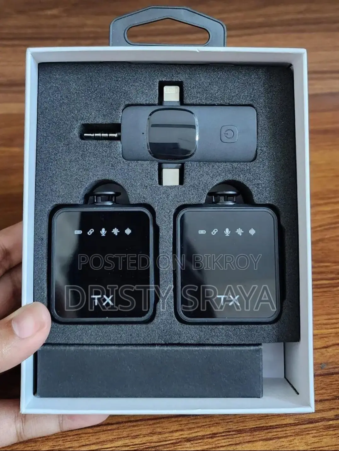 F11-2 Wireless Microphone