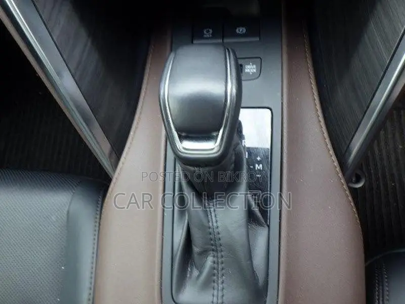 Toyota Harrier Z-LEATHER 2020