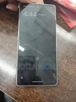 Google Pixel 7 . (Used)