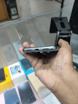 Google Pixel 8 Full Fresh Condition (Used)