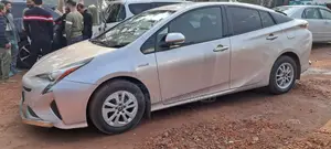 Toyota Prius S Safety 2015