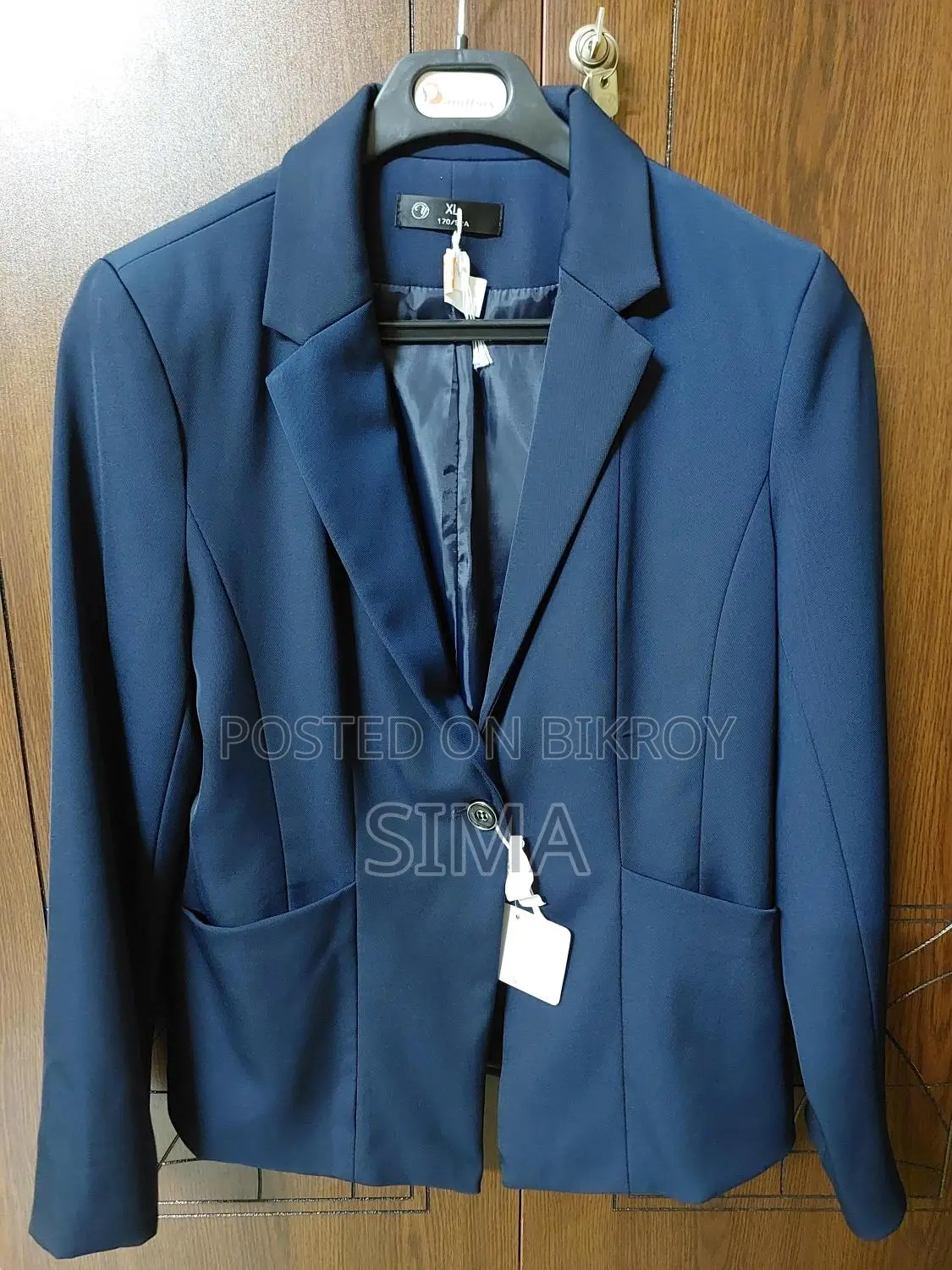 Stylish Blazer – Almost New (Freeland Brand)