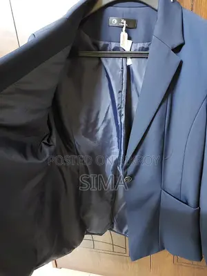 Stylish Blazer – Almost New (Freeland Brand)