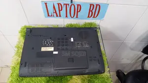 Acer Aspire 4736Z 14-inche display laptop