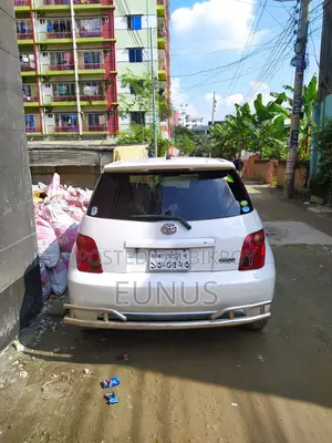 Toyota ist 2005