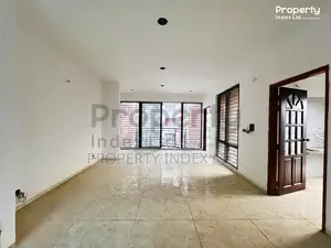 রেডি অ্যাপার্টমেন্ট বিক্রির জন্য! বসুন্ধরা এল ব্লকে ২১১৮ বর্গফুটের ফ্ল্যাট