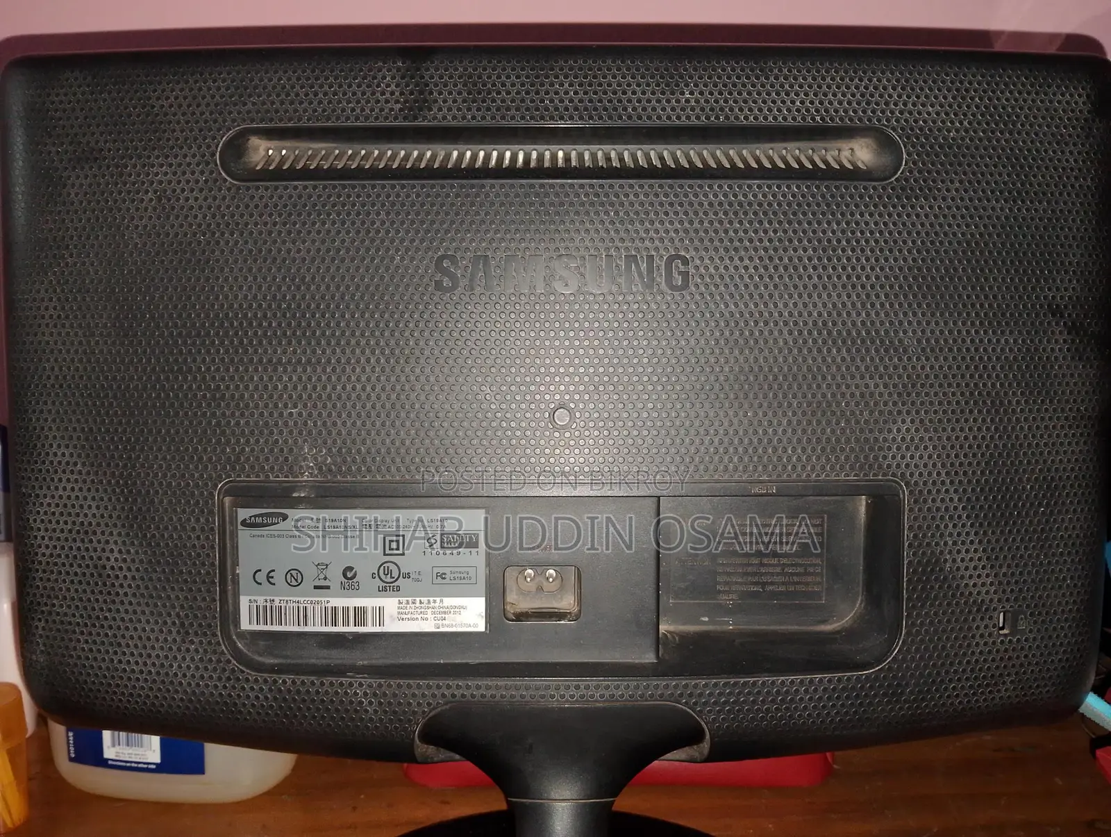 একদম ওরজিনিয়াল Samsung এর মনিটর