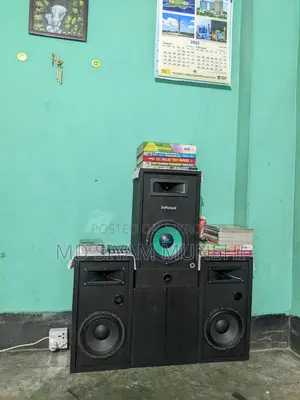 জরুরী বিক্রি – শক্তিশালী ২.১ সাউন্ড সিস্টেম