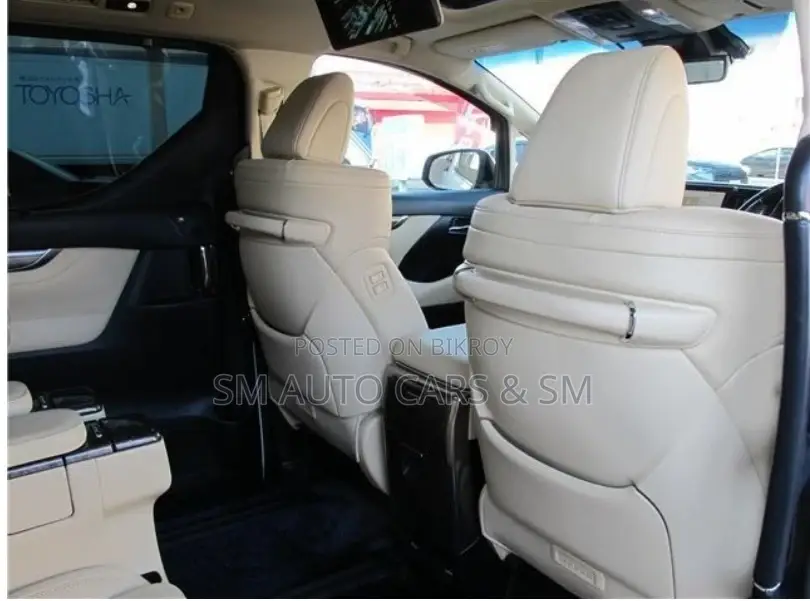 Toyota Alphard Executive Lounge 2021
