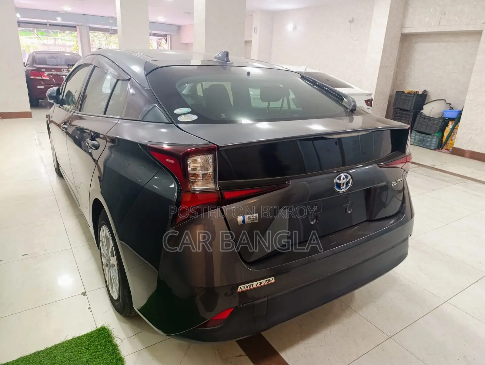 Toyota Prius S_READY_STOCK 2020