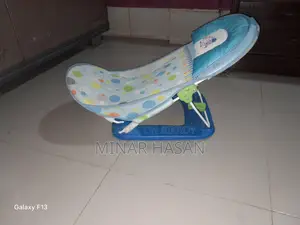 Baby Bouncer / Baby Rocker Chair