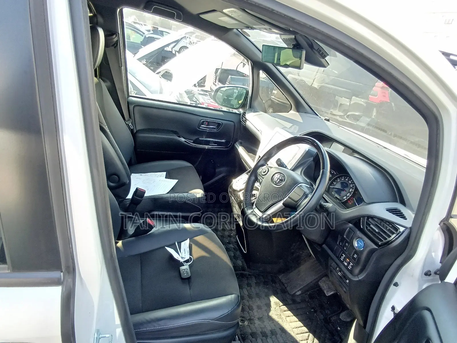 Toyota Noah Hybrid SI WXB V-3 2021