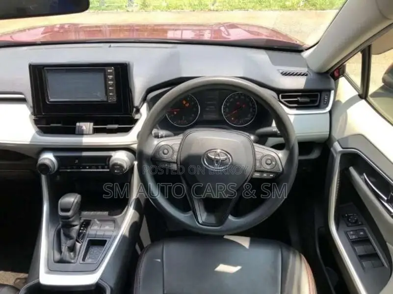 Toyota RAV4 Non Hybrid X Red 2020