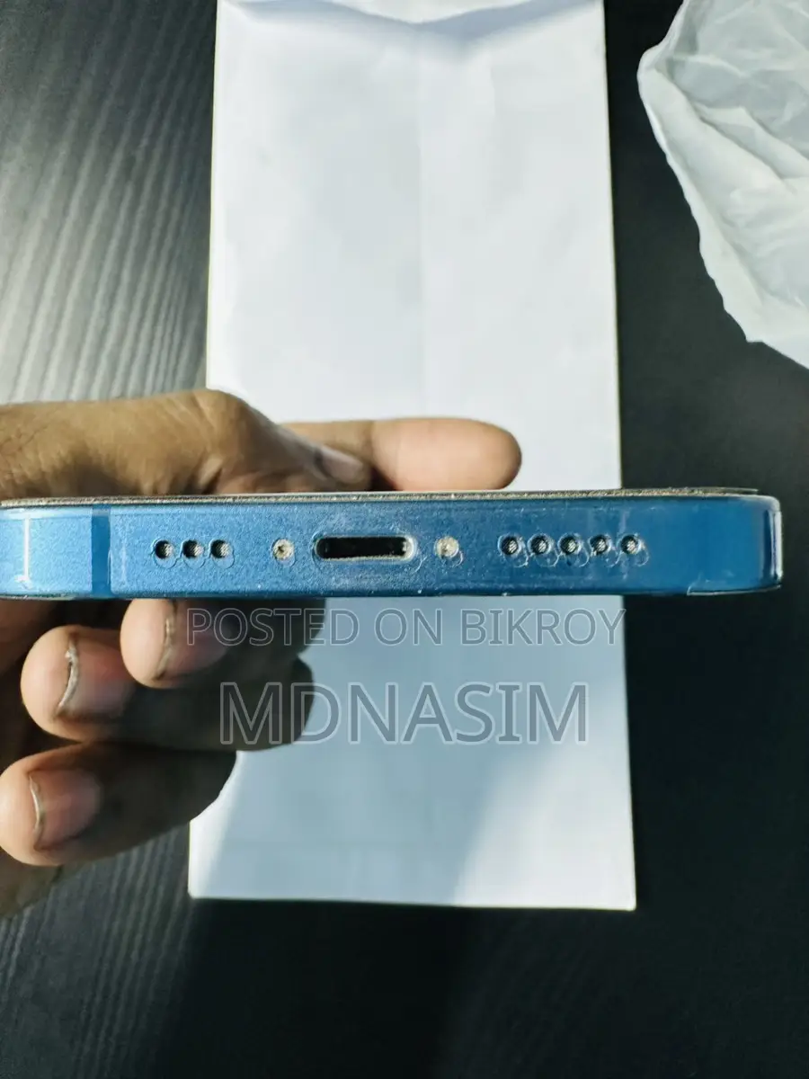 Apple iPhone 13 Fresh (Used)