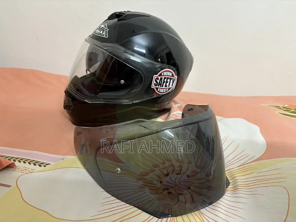 SMK Helmet