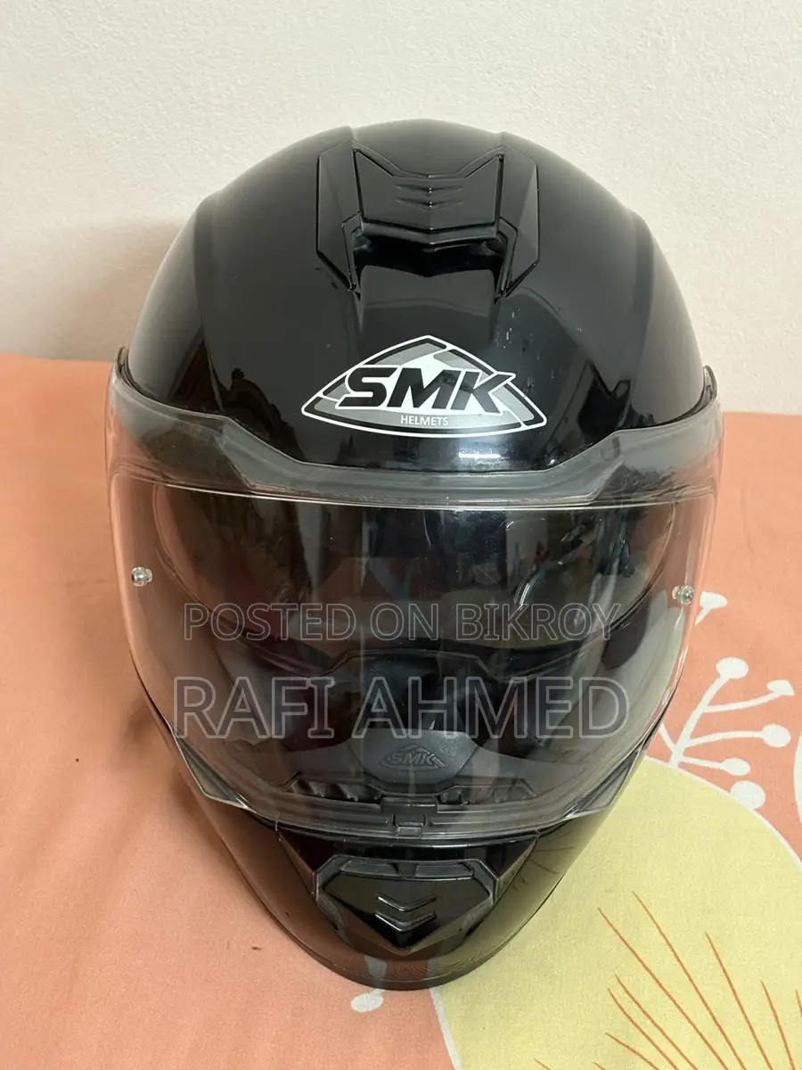 SMK Helmet