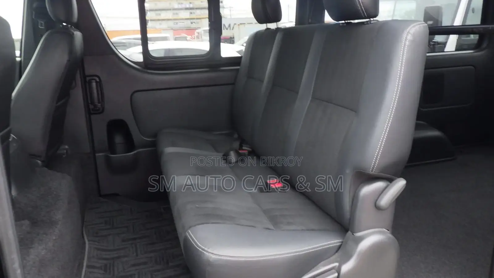 Toyota Hiace Super GL Dark Prime2 2020