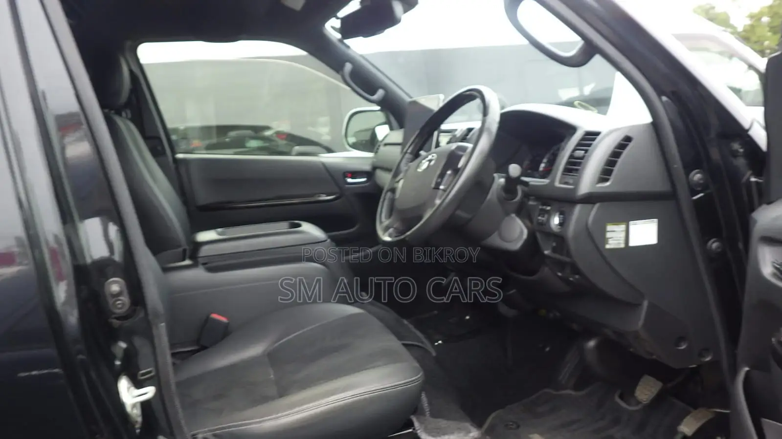 Toyota Hiace Super GL Dark Prime2 2020