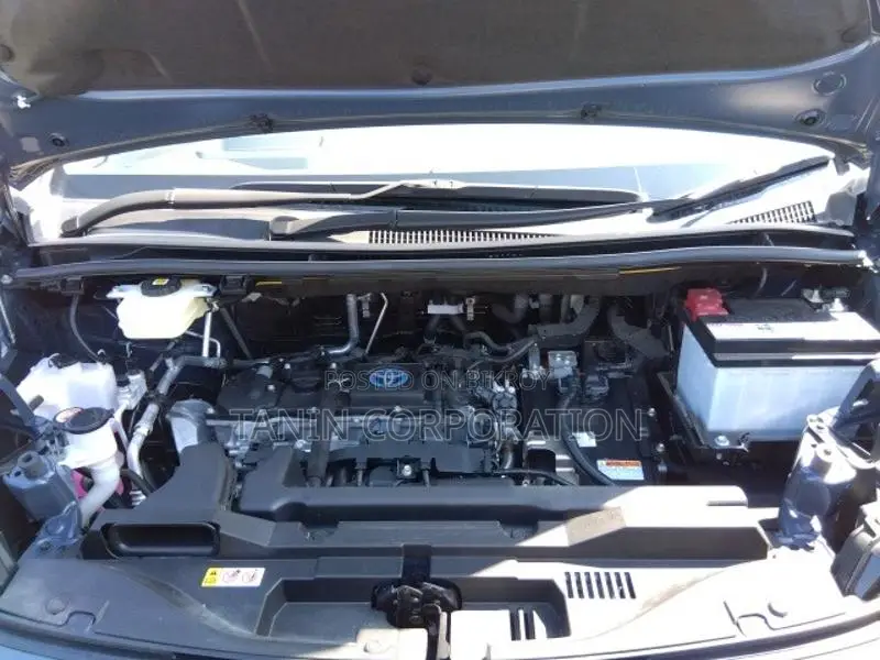 Toyota Voxy Hybrid S-Z 4.5 Grade 2022