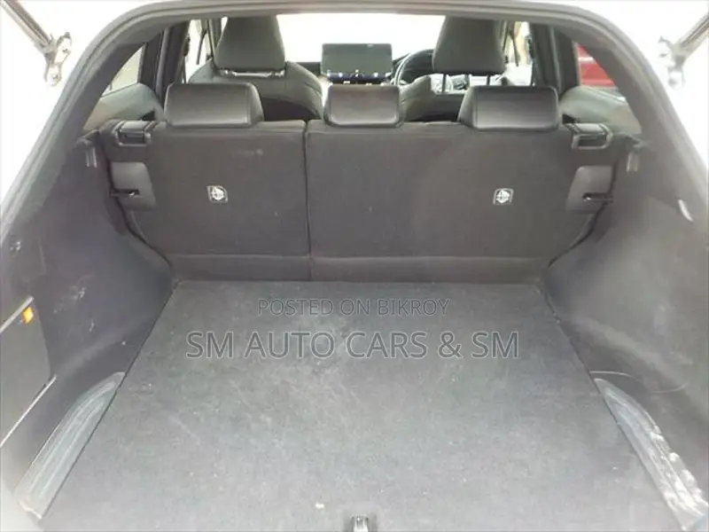 Toyota Harrier Hybrid Z Pearl 2021