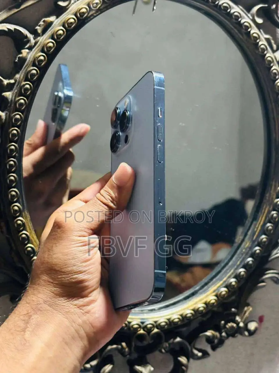 Apple iPhone 13 Pro . (Used)