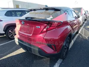 Toyota C-HR G Red 2 Tone 2021