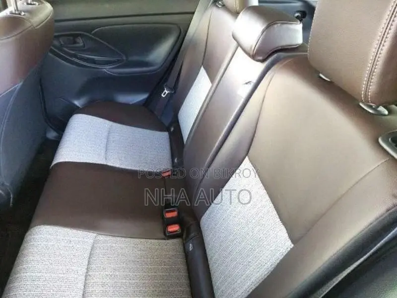 Toyota Yaris Cross Z LEATHER HYBRID 2021
