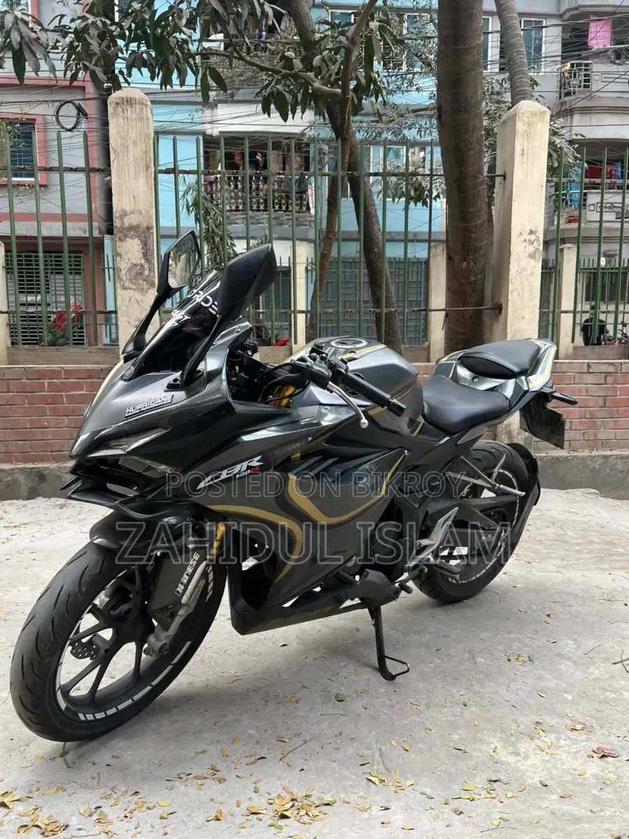 Honda CBR 150R 2021