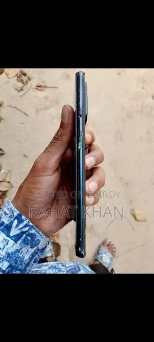 OnePlus 9R 8+128 (Used)