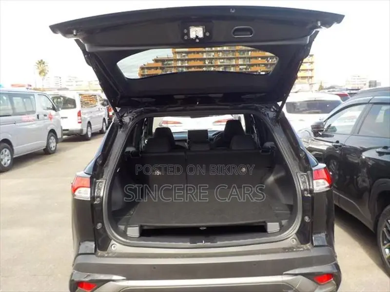 Toyota Corolla Cross S Led. 4.5. grade 2022