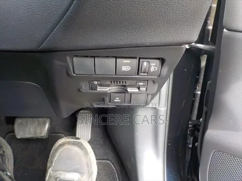 Toyota Corolla Cross S Led. 4.5. grade 2022
