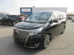 Toyota Esquire 2021