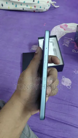OnePlus Nord 20SE (Used)