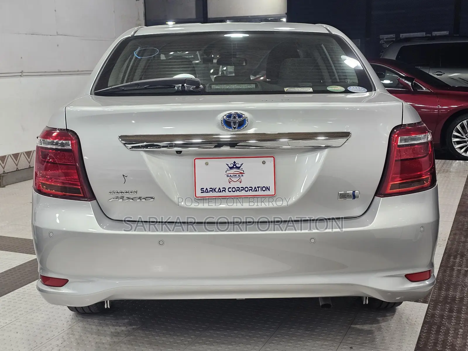 Toyota Axio EX Hybrid | Grade 5 2020