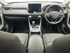 Toyota RAV4 G Hybrid Pearl 2021