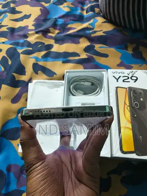 Vivo Y29 6+6 RAM 128 ROM (Used)