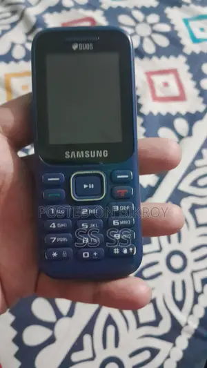 Samsung Guru Music 2 . (ব্যবহৃত)